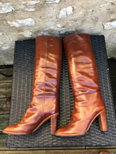 Bottes Charles Jourdan. tout cuir. Cognac. Taille 37