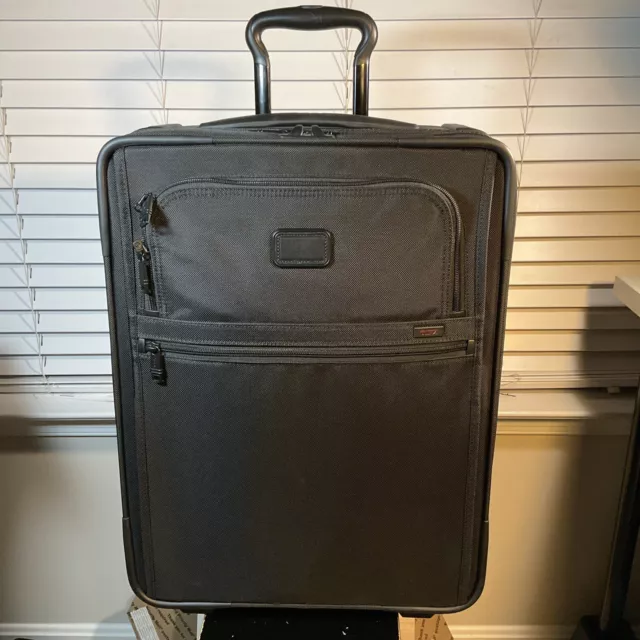 NEW Tumi Alpha 2 Expandable 2 Wheeled 22inx16inx9inx11in Carry-On Blue Tag