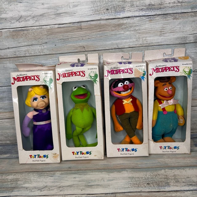 Jim Henson's Muppets Toy Toons Stuffed Figures Piggy Kermit Animal Fozzie 1991