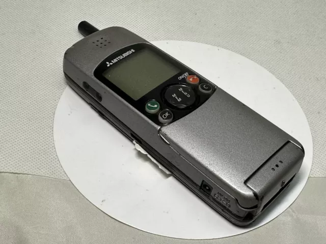 Mitsubishi MT-230  Mobile Phone Untested