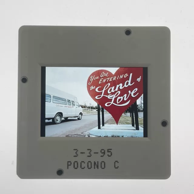 See caesars pocono resorts USA Love Signage  S29006 SD12 35mm Slide