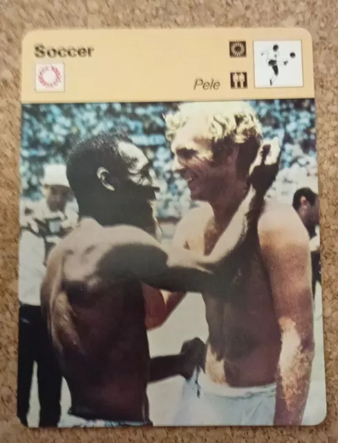PELÉ - Bobby Moore Soccer Football Editions Rencontre Sportscaster 1977 (UK)