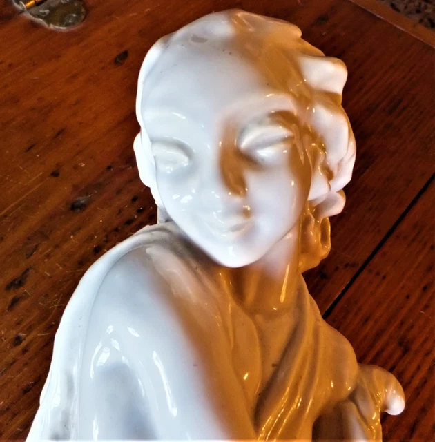 RARE SOMAG Art Nouveau High-Relief Corner Tile, Circa 1910 2