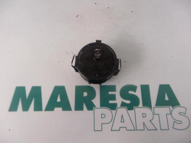 P5034612 Sensore RENAULT Megane II Grandtour (M) 8200396304