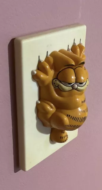 Vintage 1981 Garfield Light Switch Cover