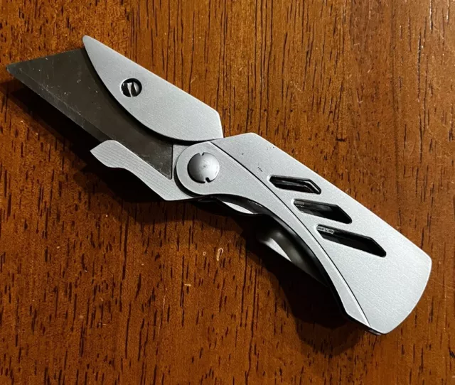 GERBER UTILITY RAZOR Blade Box Cutter Pocket Folding Knife $12.99 ...
