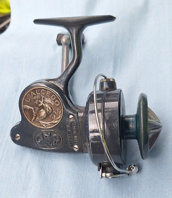 VINTAGE ALCEDO MADE in Italy Erie 2CS spinning fishing REEL