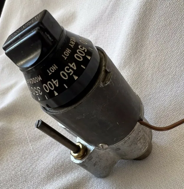 Vintage Robertshaw Model AS Gas Oven Thermostat #202 Wedgewood OKeefe & Merritt