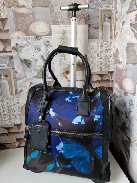 Ted baker cressa travel bag hotsell