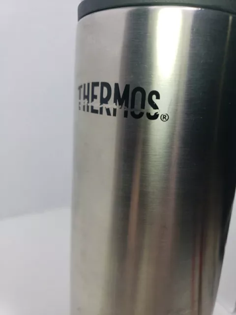 Thermos Brand 32 oz Vacuum Insulated Stainless Steel Beverage Bottle