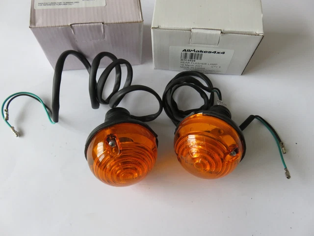 Amber Rear Indicator Light Lamp For Land Rover Defender & Series 2/2a/3 - RTC5524 - Halogen
