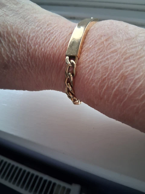 9ct Gold Identity Ladies Bracelet