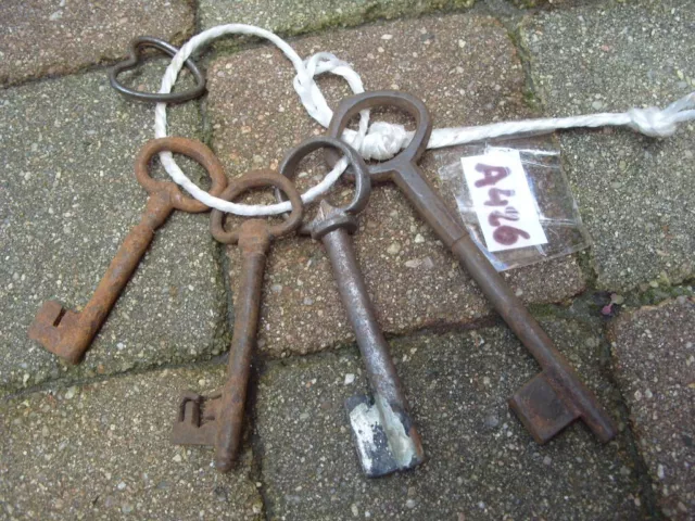 Lot A426 De 4 Grande Clé Clef Ancienne De Porte Serrure Poignee En Coeur