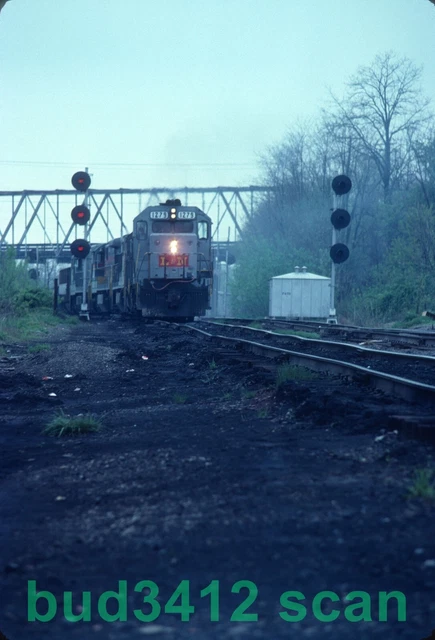 L&N Louisville & Nashville SD35 #1279 at Patio KY 1980 ORIGINAL Slide!