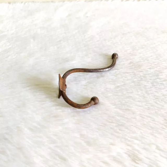 1920s Vintage Iron Wall Hook Hanger Rich Patina Decorative Collectible I415