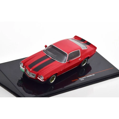 Volvo 240 de Turbo Personnalisée 1/18 Ixo-Models 18CMC090.22 IXO 1985