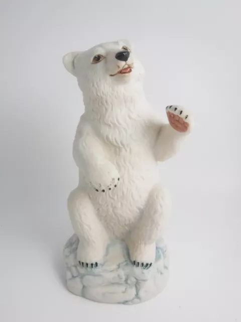 1975 John Aynsley Porcelain Arctic Bear Figurine England (b3)