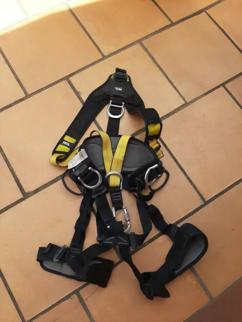 Petzl Navaho Bod Harness Size 2. 175 - 200Cm