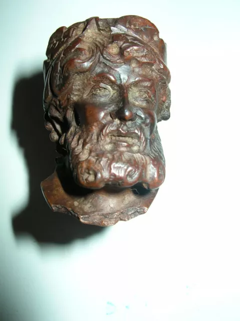 pipe  en bruyère sculptée tète de BACCHUS dieu de la vigne et du vin occasion