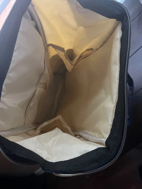 Backpack/Diaper Bag for Both Parents 4