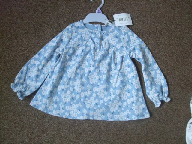 John Lewis  baby girl's top age  18 - 24  months . BEAUTIFUL