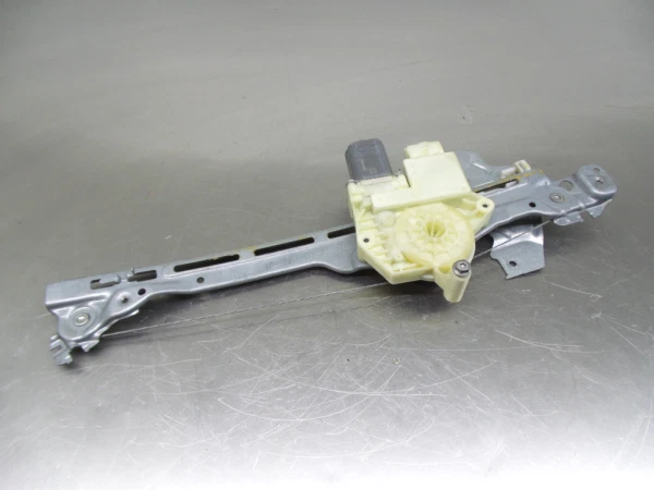 9678189980 mécanisme lève vitre arrière droit peugeot 308