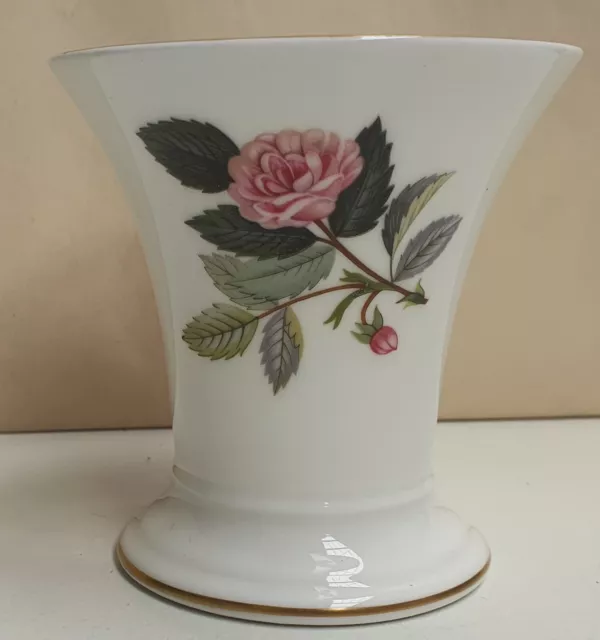 Wedgwood Hathaway Rose Fine Bone China Small Vase c1962-87 Made in England 9cm