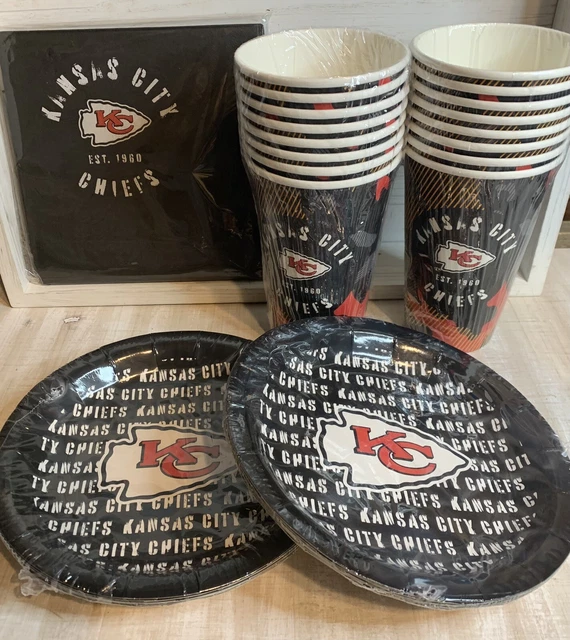 Placas de papel, servilletas y tazas para fiesta de los KC Chiefs de la NFL para 16 invitados
