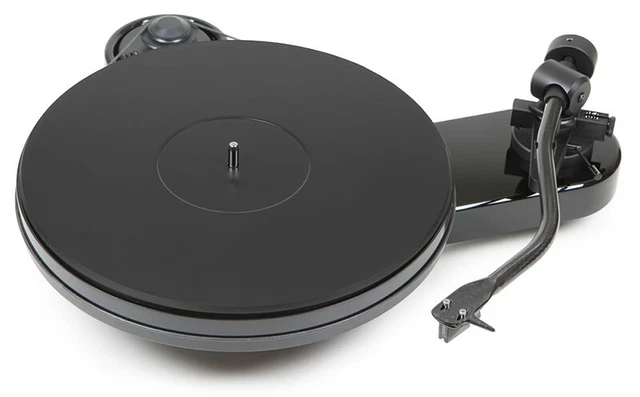 Pro-Ject RPM 1.3 Genie Colors - Giradischi Trazione a cinghia - Serie Automat Pro-Ject RPM 1.3 Genie Colors - Giradischi Trazione a cinghia - Serie Automat