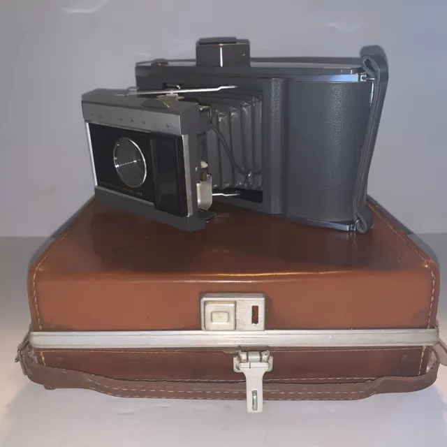 Vintage Polaroid Land Camera Model J66 With Case And Bulbs Parts Only E11