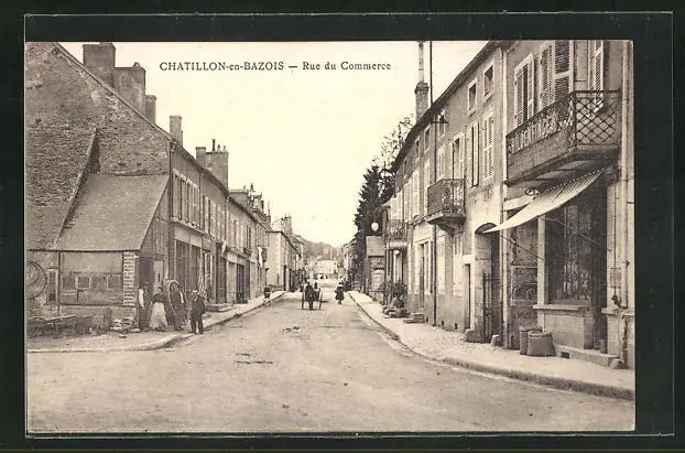 CPA Chatillon-en-Bazois, Rue du Commerce