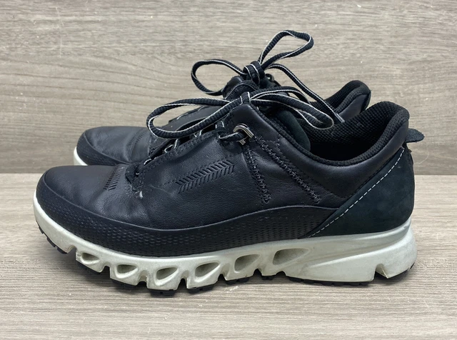 ecco gore tex surround