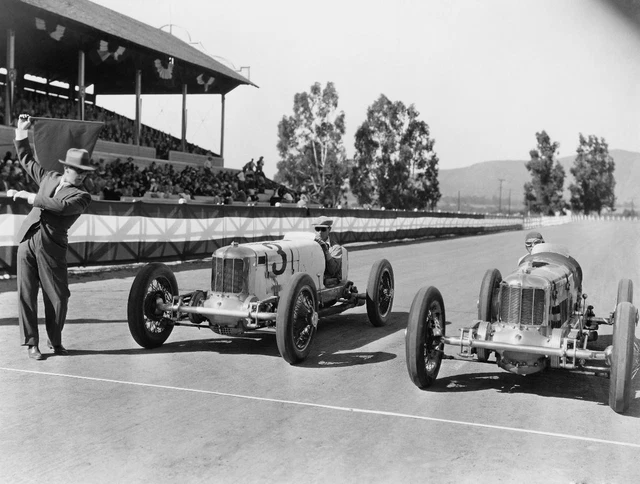 Le Grenier de Pascal: Voiture Charles Rossignol