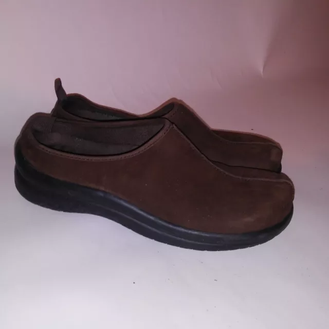 EASY SPIRIT SHOES Womens Size 7.5 Slip On Mules Clogs Brown Leather ...