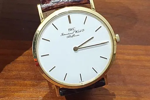 IWC Schaffhausen Portofino 18K Gold Handaufzug Herrenuhr .