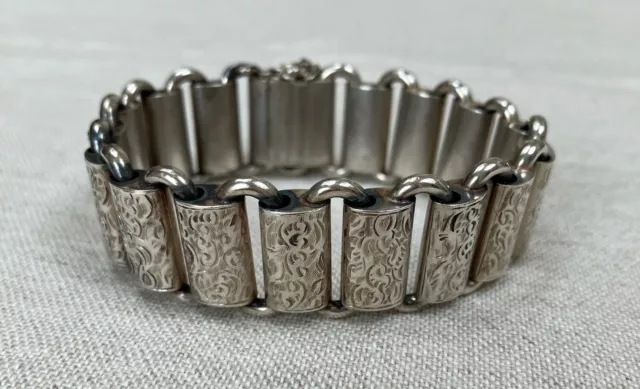 Victorian Silver Engraved Book Chain Bracelet
