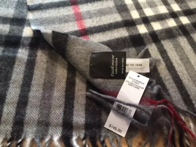 Lord & Taylor Unisex 100% Cashmere Scarf Plaid $145 Nwt Gray Black Red Fringe