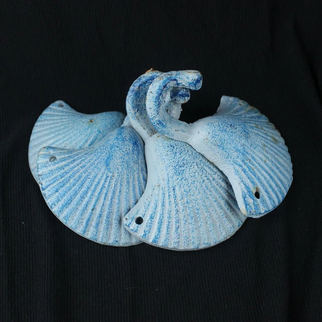 Set of 4 Cast Iron Sea Shell Scallop Wall Hooks Antique Style Blue Nautical Boho