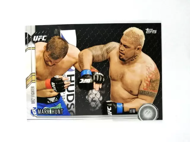 MARK HUNT - 2015 Topps UFC Chronicles #107