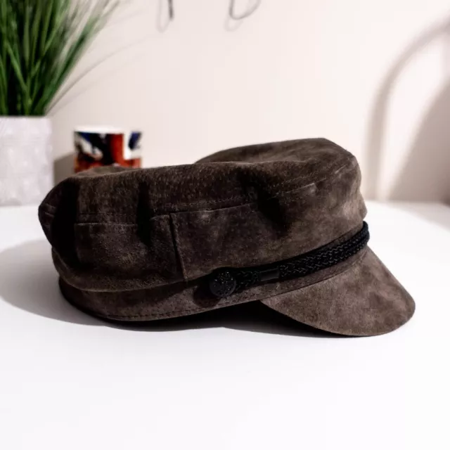 Pretty green suede hat outlet