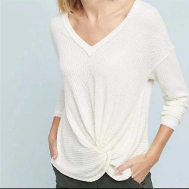 Anthropologie Akemi + Kin  Knot Front V-Neck Thermal Long Sleeve Top