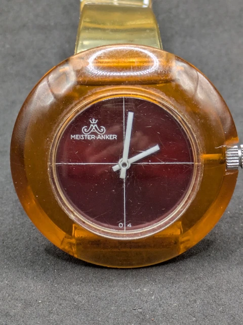 Montre Femme Vintage Meister Anker - Cadran Doré, Bracelet Cuir Noir - Occasion - Fabriquée En Suisse