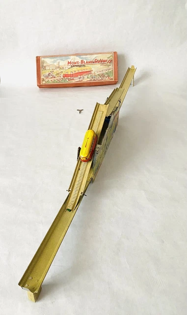 CIRCUIT MAGNET TRAIN PERMA France magnetique mecanique plastique