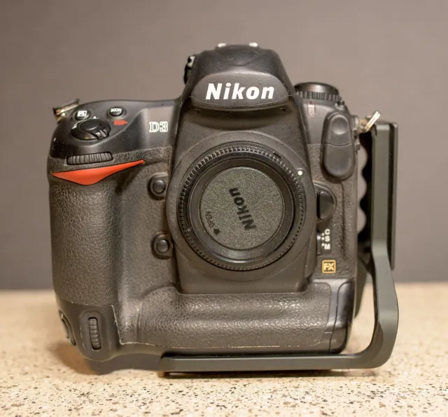 Nikon D3 DSLR Body - Infrared - Low Shutter Count
