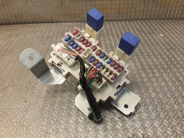 NISSAN Murano Intérieur Fusible Relais Boite Unité Module Murabno MK1 Z50