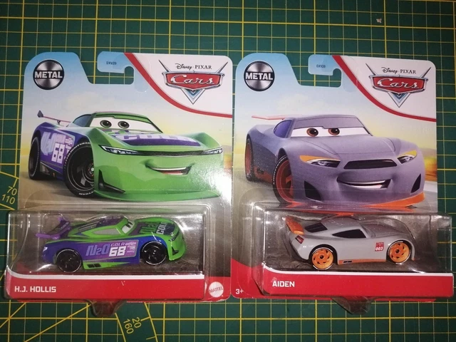 lot de 2 voitures cars disney pixar metal mattel 1/55  rare