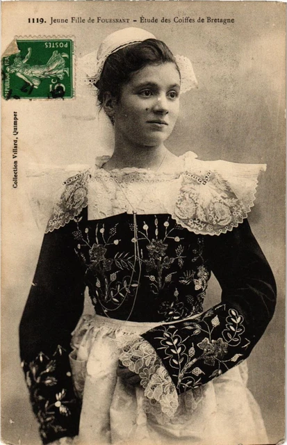 Carte Postale Ancienne - En Prière - Étude Des Coiffes De Bretagne
