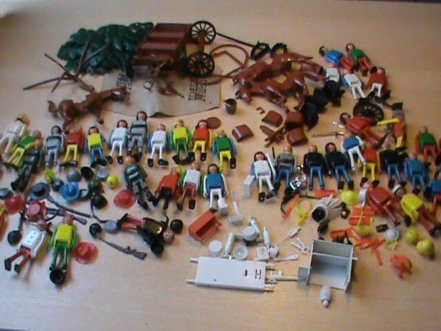 Lot figurines anciennes personnages vintage Play Big epoque Playmobil