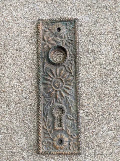 Antique, Door Knob Back Plate,  EASTLAKE, VICTORIAN Single Plate Sunflower J1