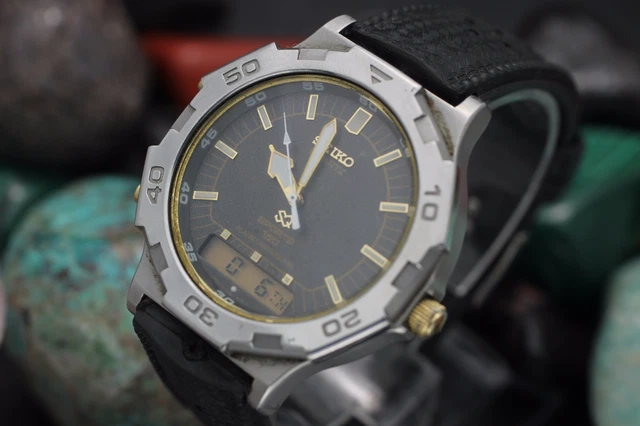 Montre Homme Vintage Numérique Avec Alarme Et Chronographe - Boîtier 45mm Noir/vert - Fonctionne Avec Pile Neuve
